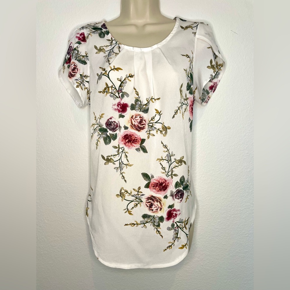 Floral Print Pleated Crew Neck Plicated Detail Petal Tulip Sleeve Blouse Office